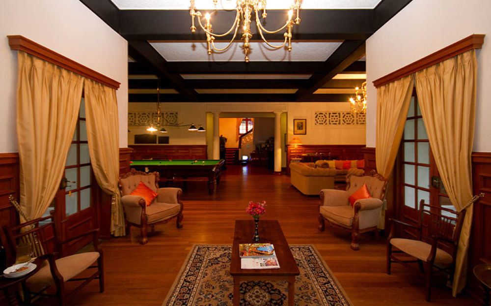 Governor'S Mansion Hatton Extérieur photo