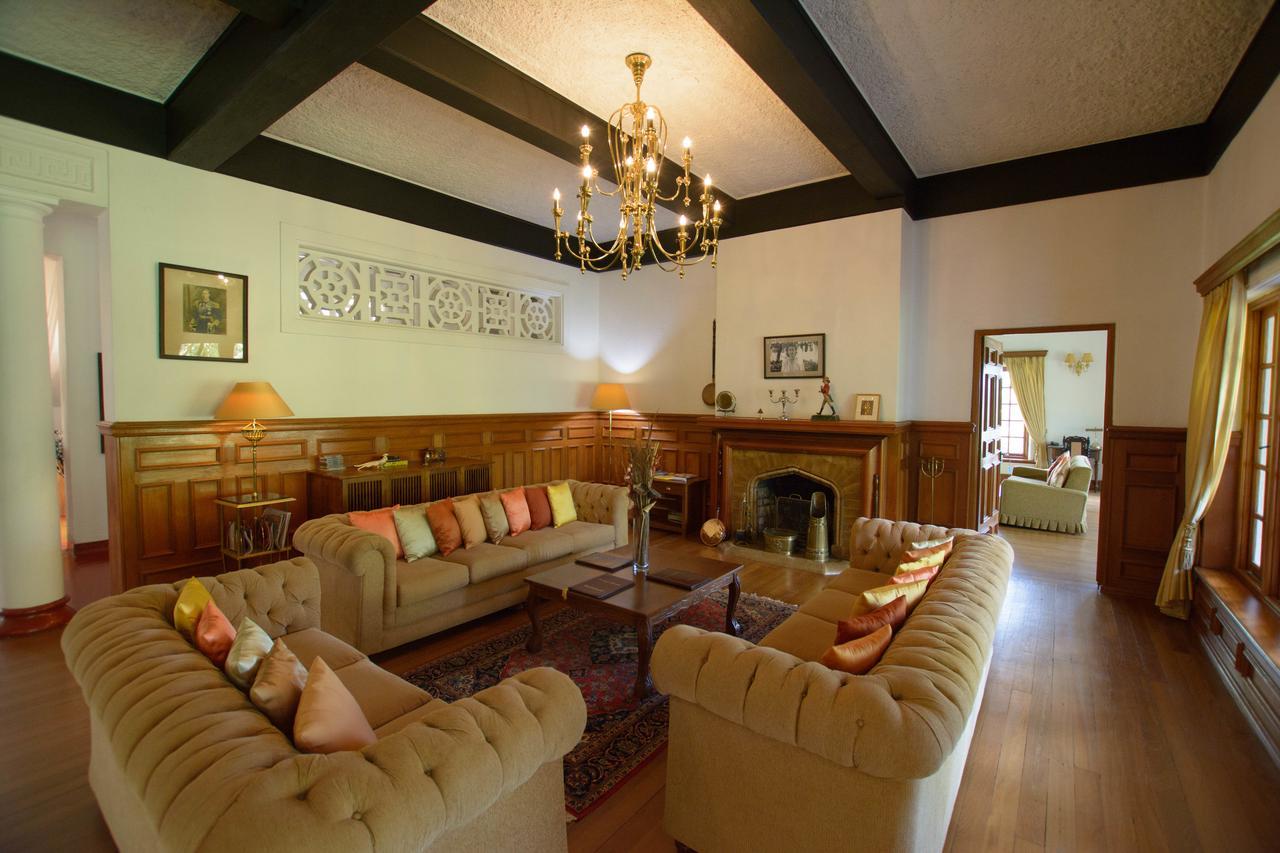 Governor'S Mansion Hatton Extérieur photo